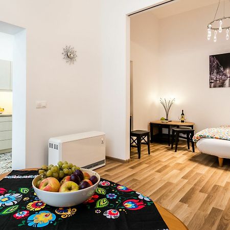 Rentplanet - Apartament Topolowa Krakow Exterior photo
